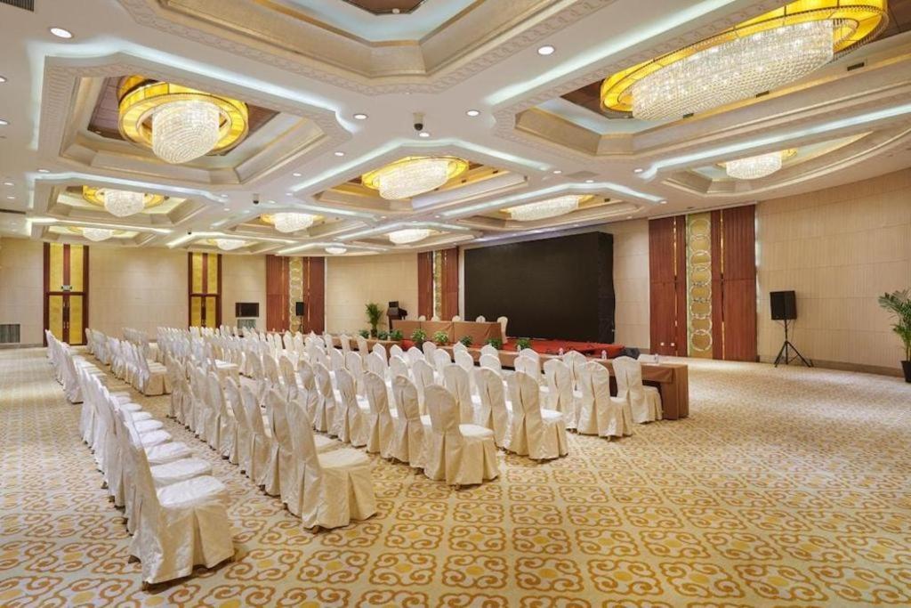 Beijing Baifuyi Hotel Buitenkant foto